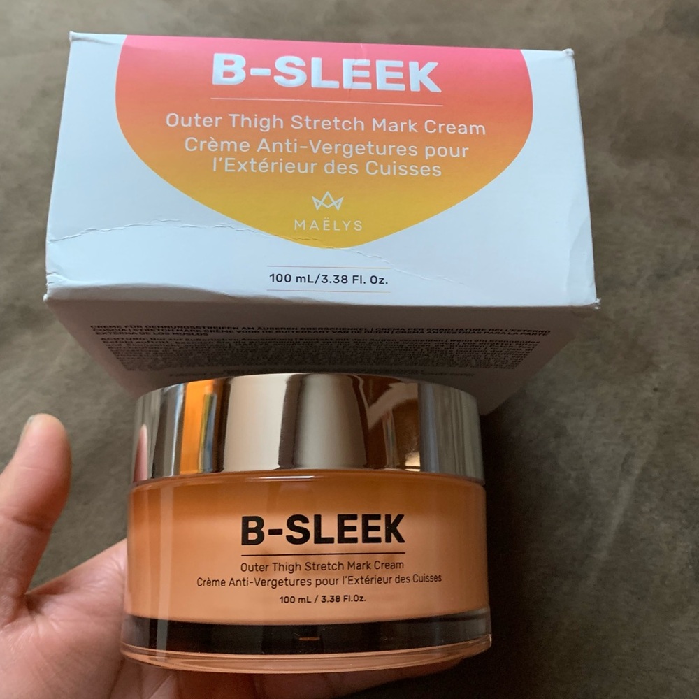 NIB MAELYS Cosmetics B-SLEEK Outer Thigh Stretch
Mark Cream 100 ml /3.38 FI. Oz.